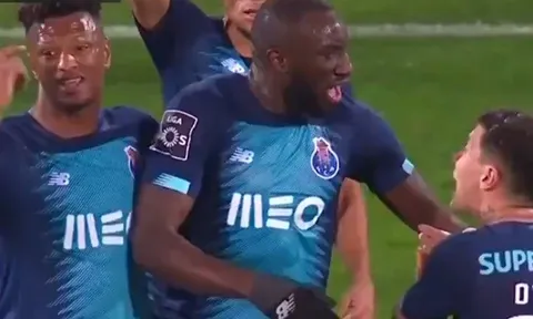 Sau pha bóng xứng đáng đưa vào SGK, Conte đã tìm ra giải pháp cho Eriksen?