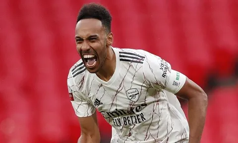 "Người cũ" chỉ ra danh hiệu mà Arsenal có thể hướng đến mùa này