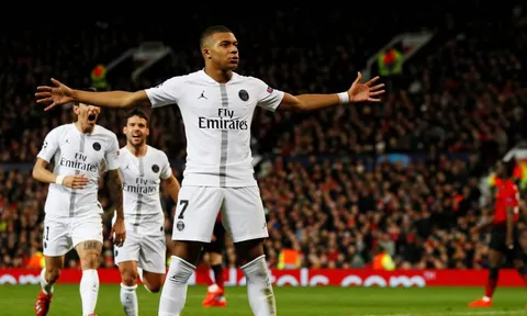 Man United vs Arsenal: Cuộc chiến riêng của hai thủ quân