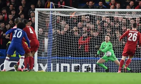 8 thống kê 'khủng khiếp' sau trận Chelsea 2-0 Liverpool: 'Cạn lời' Adrian