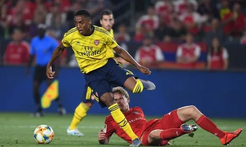 Fan Arsenal phấn khích vì sao trẻ: "Cậu ấy khá giống Iniesta"
