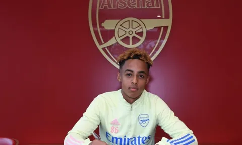 Gây ấn tượng, sao trẻ Arsenal chuẩn bị ra mắt đội 1