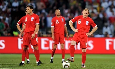 Thế hệ vàng tuyển Anh gục ngã bởi 'bàn thắng ma' World Cup 2010
