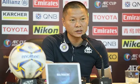 HLV trưởng Hà Nội FC lên tiếng về việc "xuất ngoại" của Văn Hậu