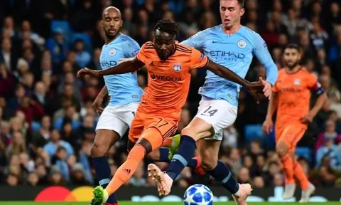 NÓNG! 'Kẻ hủy diệt Man xanh' tỏ tình bất chấp với Liverpool