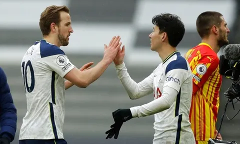 Son-Kane thăng hoa, giúp Tottenham lập thành tích vô tiền khoáng hậu