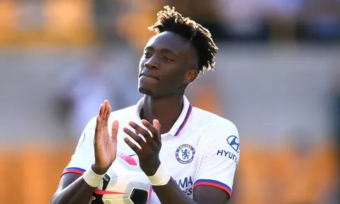 "Abraham chưa đủ để đòi lương cao tại Chelsea"