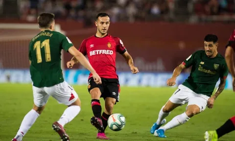 "Ác mộng U19 Việt Nam" ra sân, cả La Liga dậy sóng