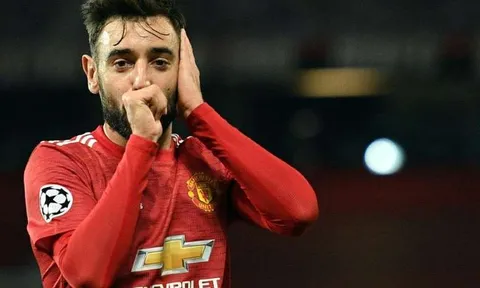 Hành động 'ấm lòng' Man United dành cho Bruno khi mới đến