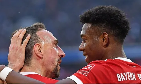 Alaba: "Tôi nợ anh ta rất nhiều, một trong những người quan trọng nhất sự nghiệp tôi"