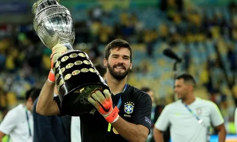 Học trò nâng cúp, đây là phản ứng của Jurgen Klopp