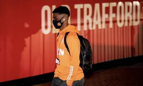 Lỡ cơ hội ra mắt Man Utd, đây là phản ứng của Amad Diallo