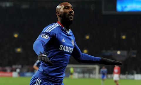 Anelka và sự ngạo mạn làm kìm hãm sự nghiệp