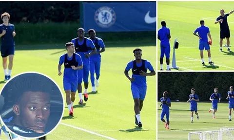 Thần đồng 19 tuổi tái xuất trên sân tập Chelsea