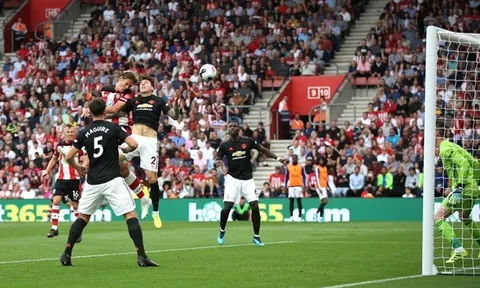 'Anh ta đứng đầu về khả năng đánh chặn trước Man Utd'