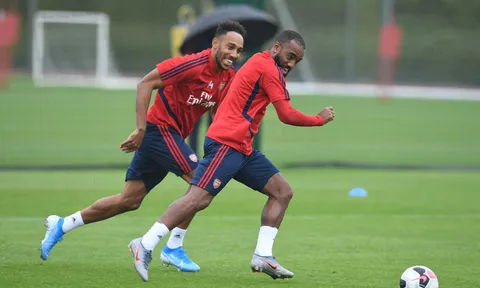 Tân binh sẵn sàng cùng Arsenal chinh phục chiếc cúp đầu tiên