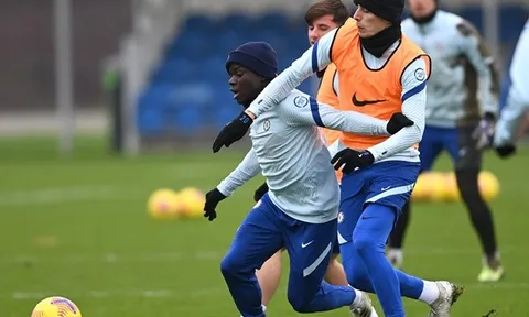 Ziyech tái xuất, Havertz méo miệng vì Kante, Chelsea lên dây cót đấu Man City