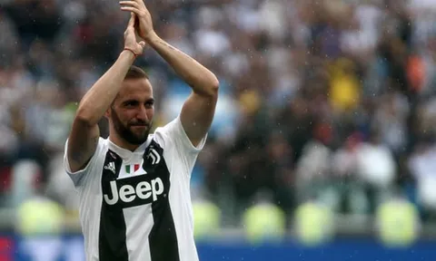 Anh trai đàm phán với Roma, 'cục tạ' sắp nói lời chia tay Juve