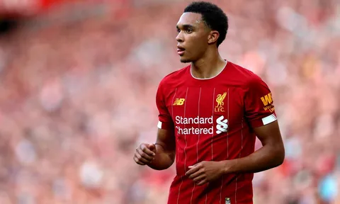 'Arnold khó mất suất. Nếu là cầu thủ Chelsea đó, tôi sẽ đổi vị trí'