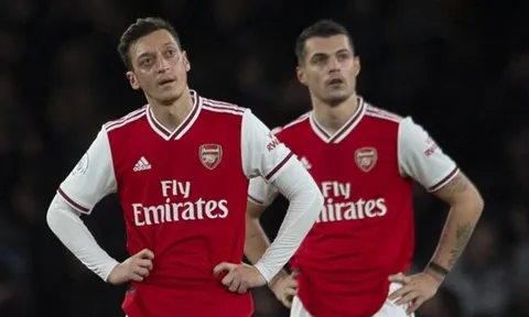 Ozil nhắn nhủ thông điệp 'ngàn vàng', Arteta đáp trả gây sốc