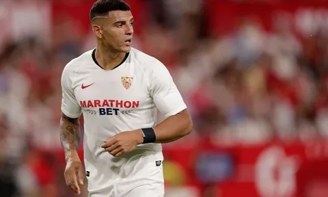 Arsenal cạnh tranh với Liverpool vì trung vệ 67,5 triệu bảng