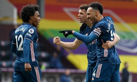 Arsenal chiến thắng, Arteta vẫn thừa nhận đội bóng là 'kẻ thù lớn nhất' của chính mình