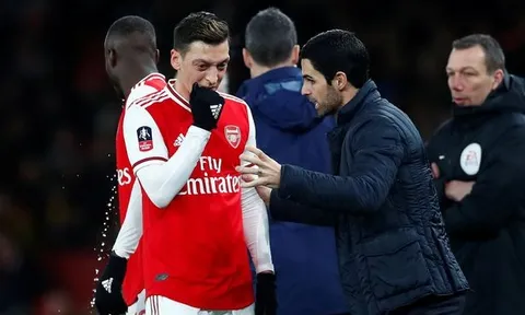 Arsenal có lẽ đã có người thay thế Mesut Ozil