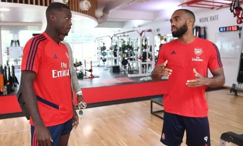 Arsenal có thể mất bao nhiêu ngôi sao trong ngày ra quân?