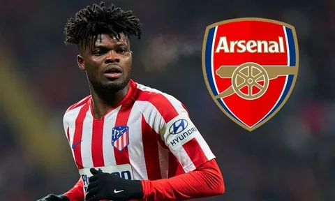 "Arsenal đang đàm phán với con trai tôi"