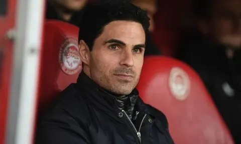 "Arsenal hơi toang, nhưng Arteta đã làm tốt"
