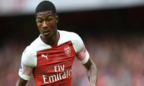 Arsenal hy sinh sao trẻ để giữ chân Aubameyang