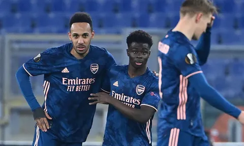 Arsenal 'suýt chết': HLV Arteta giờ đây cần 'tàn nhẫn' hơn