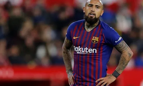 Đề nghị mượn "chiến binh Sparta" của Barca, Inter nhận cái kết cực đắng