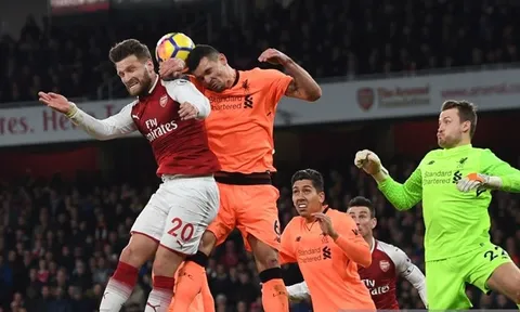 AS Roma hỏi mua “người thừa” của Liverpool và Arsenal
