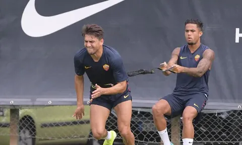 AS Roma tập nặng, chờ đại chiến Derby della Capitale
