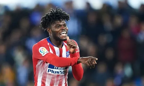 XONG! 'Thần hộ vệ' Atletico xác nhận, Arsenal - M.U nếm 'trái đắng'