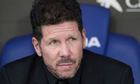 Atletico mua "siêu tiền vệ" nước Anh: Chiêu bài tất tay của Simeone!