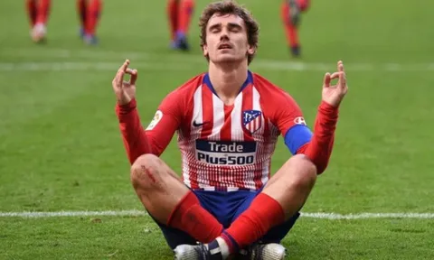 Atletico tố Barca, Griezmann trước viễn cảnh "chôn chân" khó lường!