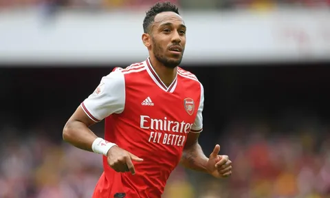 Aubameyang tự dằn vặt, huyền thoại Arsenal gửi lời ‘từ tận đáy lòng’