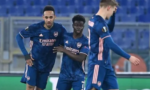 Aubameyang 'tấu hài', HLV Arteta lên tiếng