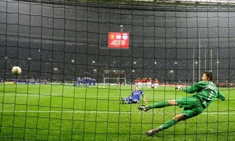 Terry trượt chân 'dâng cúp' C1 cho Man Utd, HLV Chelsea khi ấy nói gì?