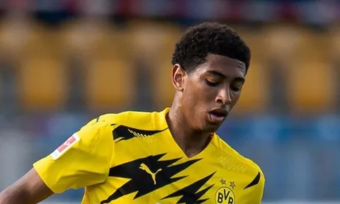 Dortmund ra mức giá khó tin cho Man Utd nếu muốn sở hữu Bellingham trong tương lai