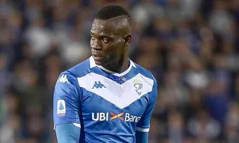 Balotelli: 'Tôi đã phải ăn bìa các tông trong những ngày cách ly'