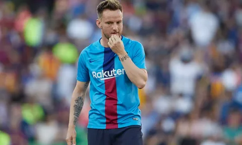 Bán 7 cái tên, Barca gom tiền tậu 2 "siêu bom tấn" 300 triệu