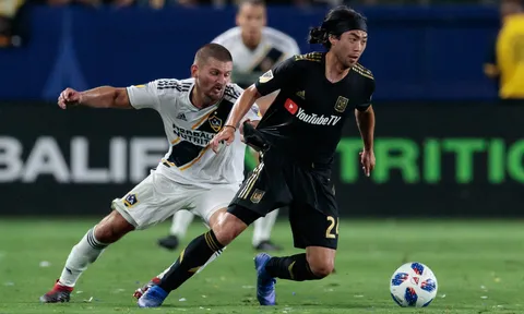 Bạn đã hiểu vì sao cầu thủ Việt kiều dễ sa lầy V-League?
