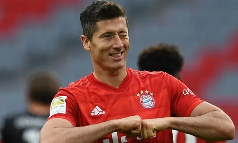 Bắn hạ đối thủ, Lewandowski khiến tất cả gọi tên bởi 2 thành tích ấn tượng