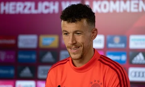 "Bạn không thể nói không khi một CLB như Bayern Munich liên hệ"