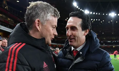 "Bạn sẽ tự hỏi vì sao Emery và Solskjaer còn tại vị"