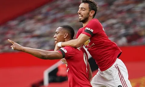 Bàn thua phút cuối khiến Man Utd lỡ cơ hội vào top 3