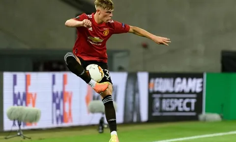 Man Utd đạt thỏa thuận, lộ diện cái tên đầu tiên rời Old Trafford